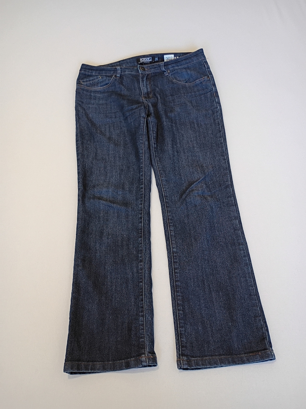 Ezekiel 302 EZ RIDER Size 33 Dark Wash Blue Men's Bootcut Casual Classic Jeans